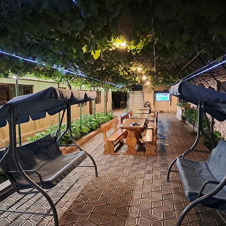 Hotel Casa Elena à Două Mai Extérieur photo